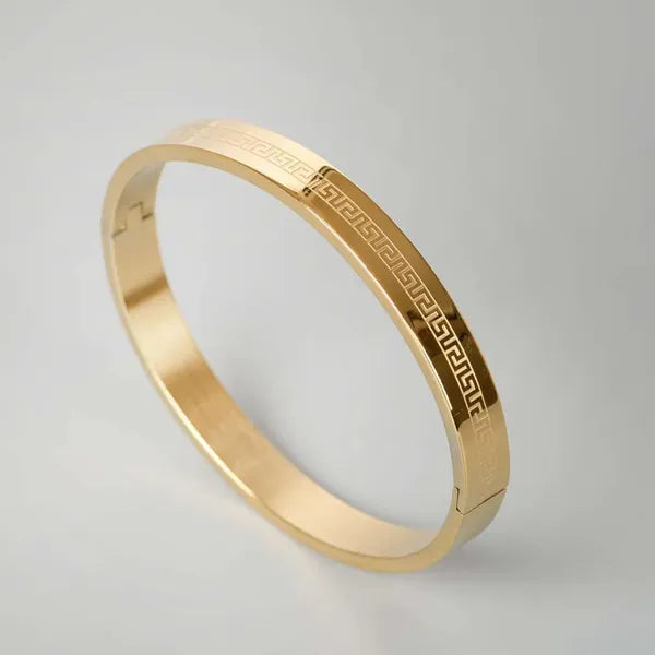 Middle Line Gold Premium Bracelet
