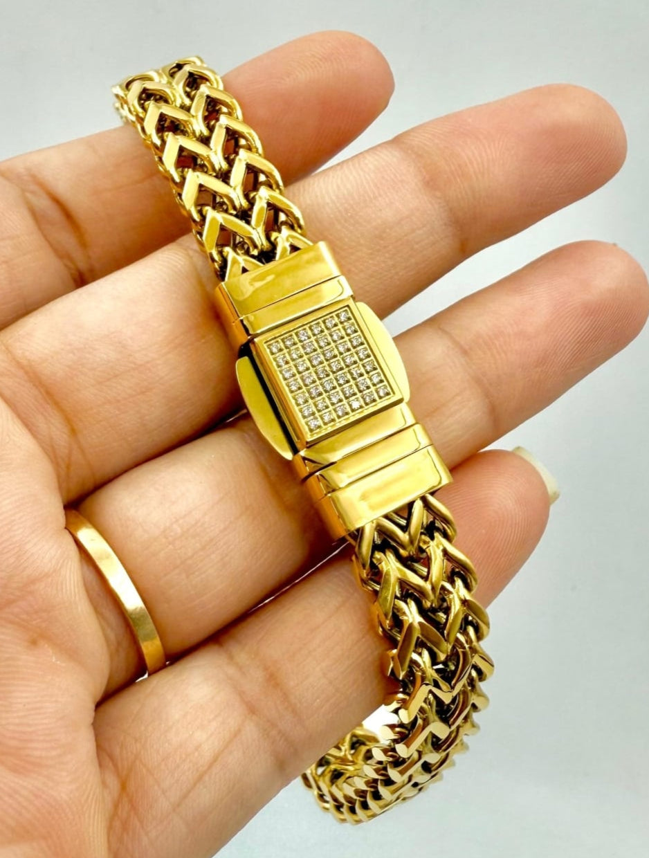Lucifer Gold Diamond Lock Mens Loose Bracelet
