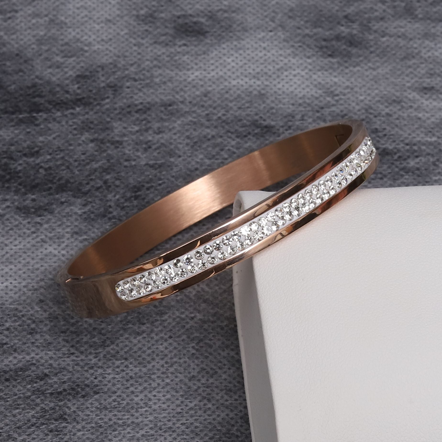 Cortes Diamond Rose Gold Premium Bracelet